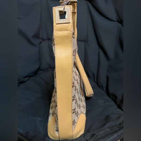 Authentic Gucci Monogram Shoulder Bag - Picture 2 of 8
